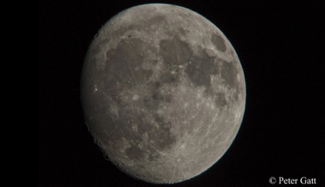 Full Moon at night - Photographed by Peter Gatt - PHOTO101.CA